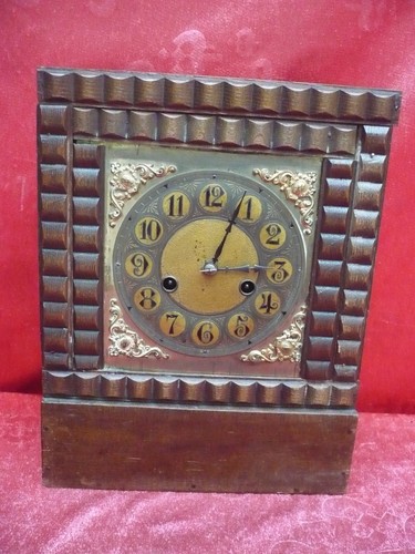 Vieux horloge cheminée - vieux,